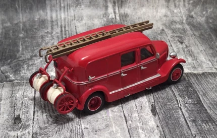 C.C.C. 1936 Delahaye Furgon Mixte Fire Engine (handmade) straż
