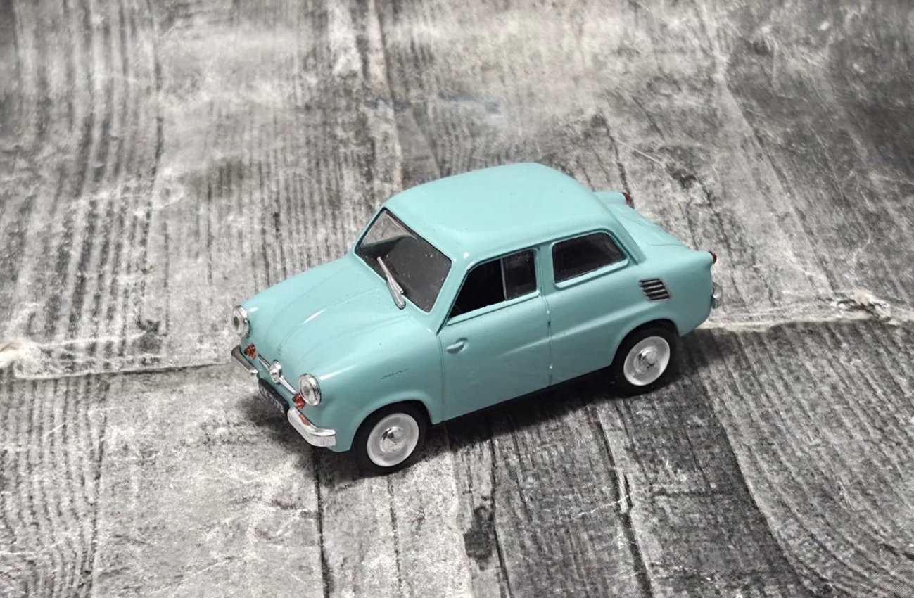 Mikrus MR-300 skala 1/43