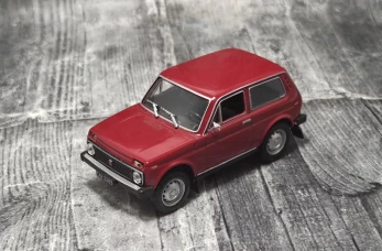 Lada Niva 2121 skala 1/43