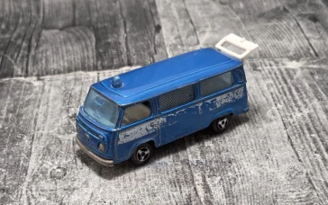 Majorette VW T2 Police – Unikatowy Model Vintage | KateCars