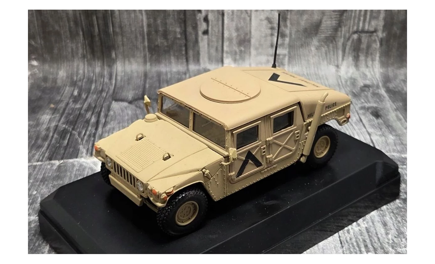 HUMMER Military Police US Desert Storm GULF War Pustynna Burza