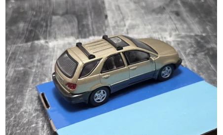 Cararama Lexus RX 300