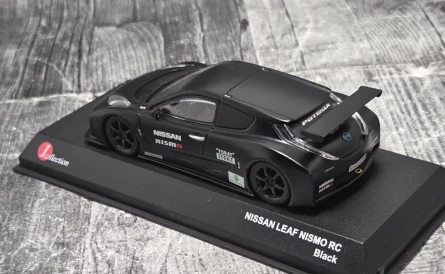 J-Collection / Kyosho Nissan Nismo Leaf RC