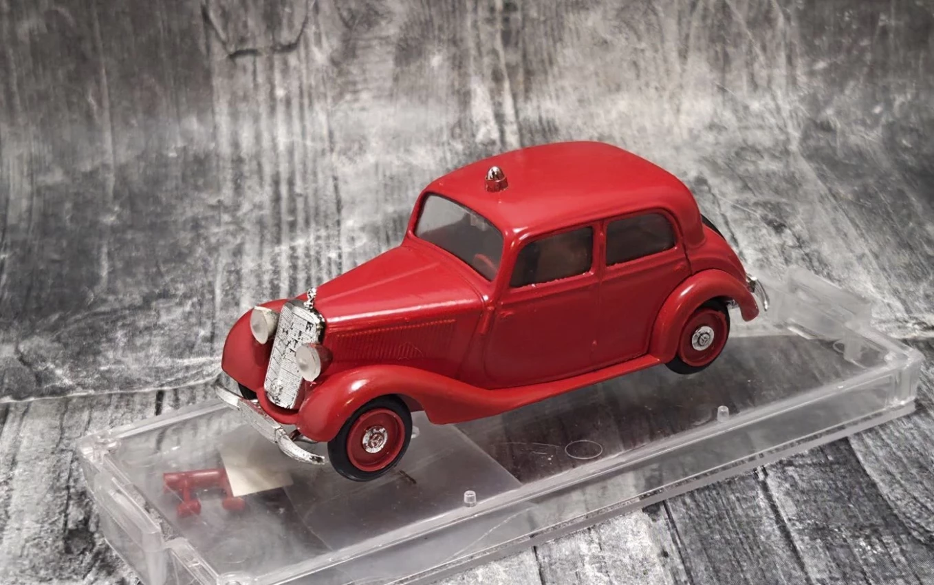 Retro VITESSE 1936-1950 Mercedes-Benz 170V "Pompiers" Straż Pożarna