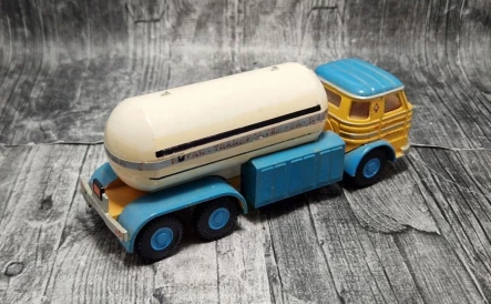 Miniaturas JOAL Pegaso Butano Made in Spain