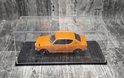 Nissan Cherry 1200 (1970) 1/43