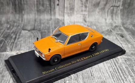Nissan Cherry 1200 (1970) 1/43