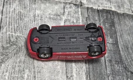 Matchbox MB6 Alfa Romeo SZ (1991)