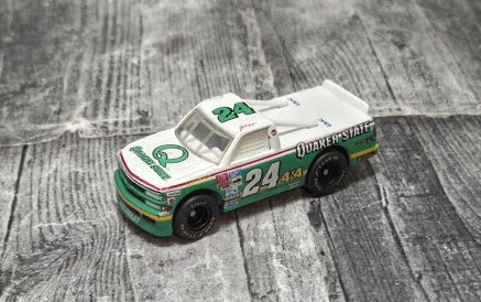 Matchbox Chevrolet Super Truck "Quaker State" (1995)