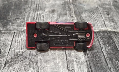 Matchbox Chevrolet Super Truck "Remax" (1995)