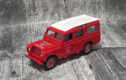 Solido Land Rover 109 Fire Engine (straż pożarna) skala 1/43