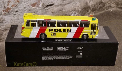 PMA Mercedes-Benz O302 "Polen" r. 1974 skala 1/43